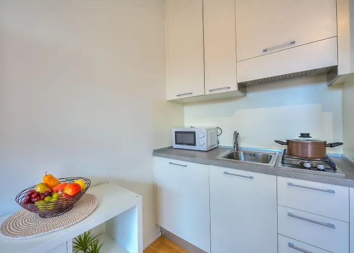 Cosy Few Min From - Happy