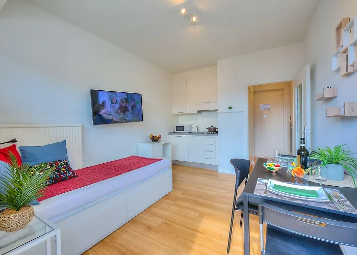 Apartamento Cosy Few Min From - Happy *